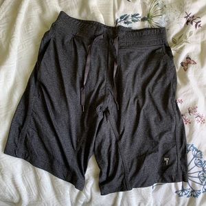 Men’s Shorts (size S)